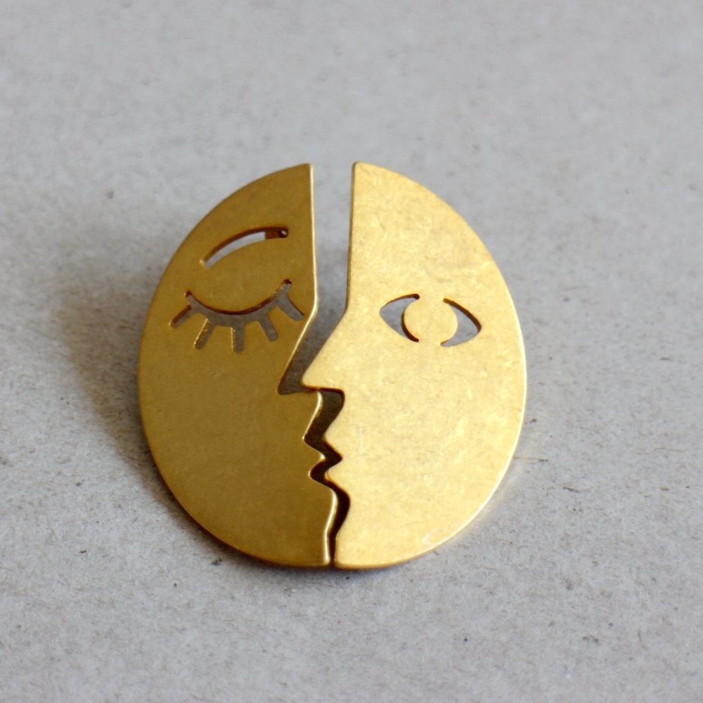 Madewell Moon Face Earrings - Picture 2 of 4